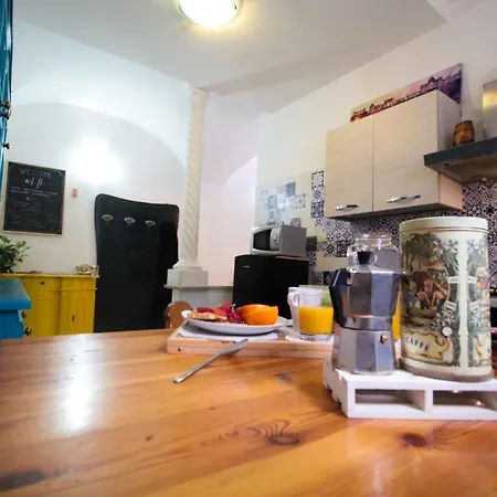 A Trastevere Apartment *